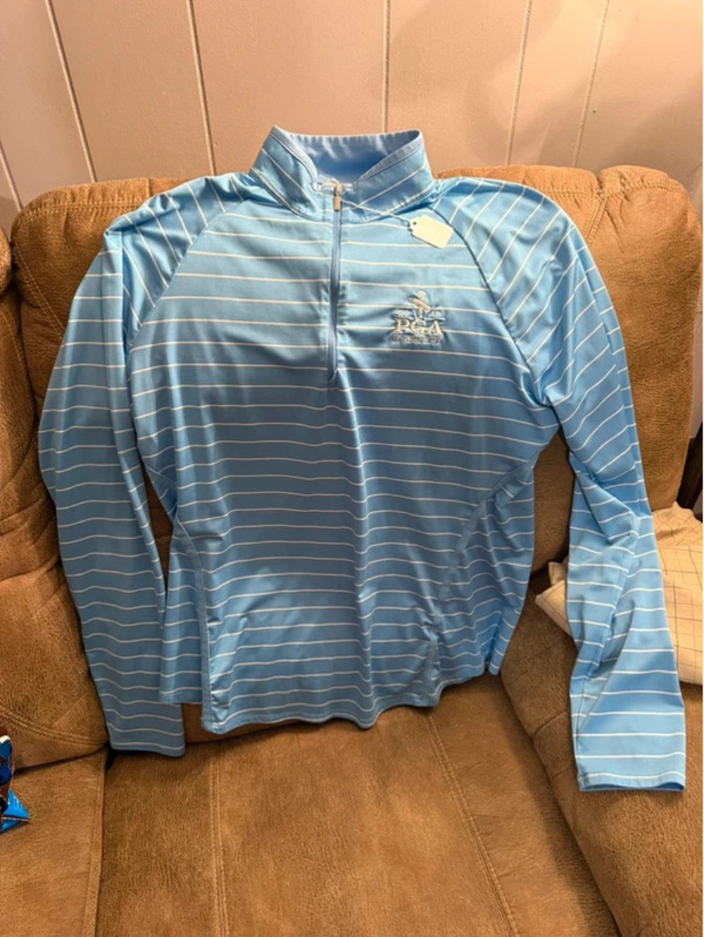 Women’s XL Cutter & Buck PGA Tour